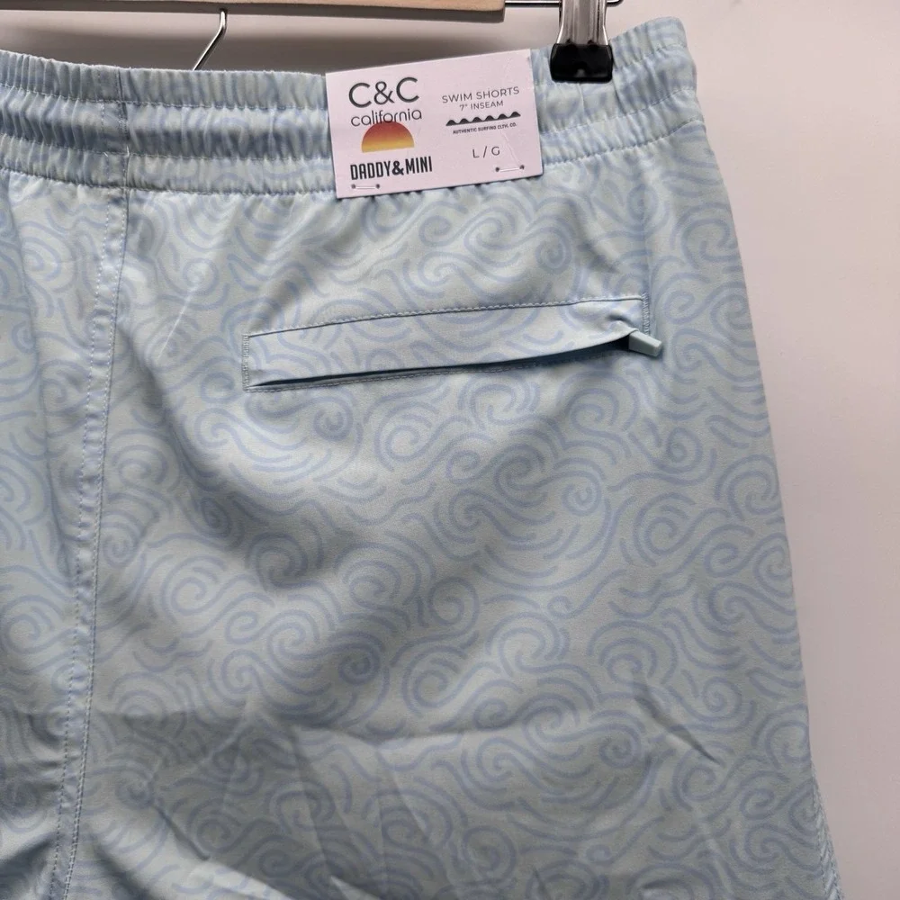 C&C California Men's Swim Trunks Large Inseam 7'' Blue Swirl Wave Shorts NWT